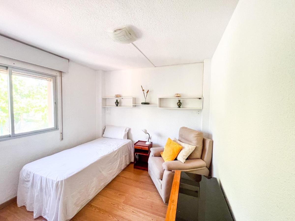 Apartamento En Malaga Este Εξωτερικό φωτογραφία
