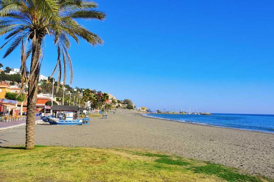 Apartamento En Malaga Este Εξωτερικό φωτογραφία
